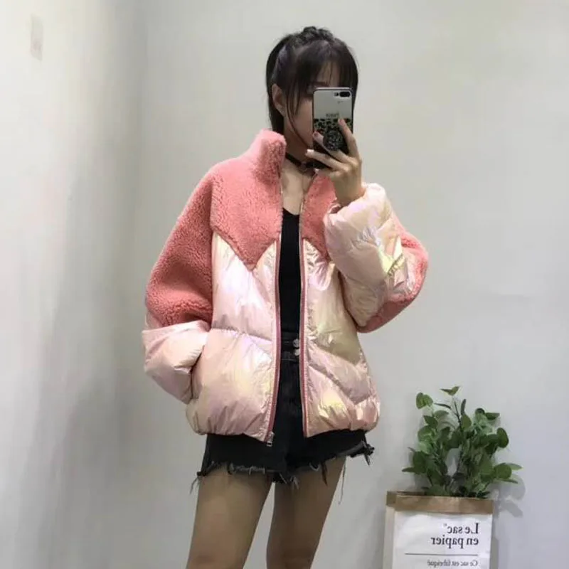 pacthwork white duck down jacket stand collar real sheep fur coat plus size winter women long sleeves regular style pink parka
pacthwork white duck down jacket stand collar real sheep fur coat plus size winter women long sleeves regular style pink parka