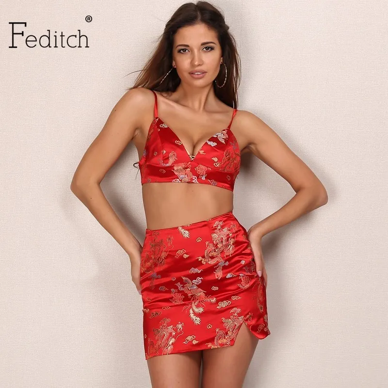 Feditch 2019 New Chinese Embroidery Women Dresses Sexy Summer Dress clothes Beach Mini Dress Elegant Ladies Vestidos
Feditch 2019 New Chinese Embroidery Women Dresses Sexy Summer Dress clothes Beach Mini Dress Elegant Ladies Vestidos