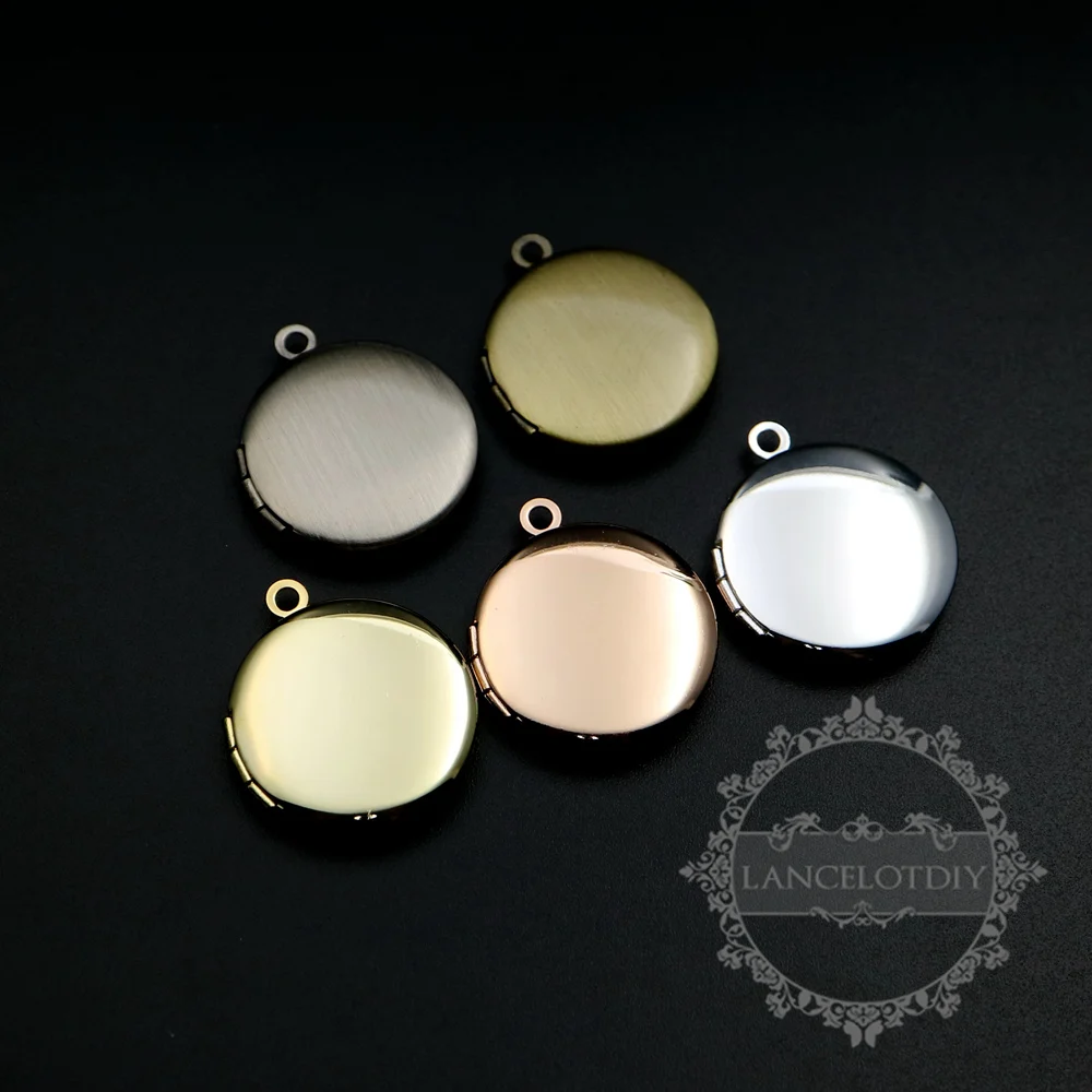 20MM rose gold,silver,gold,bronze,antiqued silver brass round photo locket vintage style photo locket pendant charm 1111059
20MM rose gold,silver,gold,bronze,antiqued silver brass round photo locket vintage style photo locket pendant charm 1111059