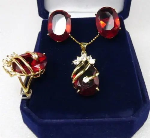 Red Cubic Zirconia Ruby Beads 18KGP Crystal Pendant Necklace Ring Earrings A030 5.27
Red Cubic Zirconia Ruby Beads 18KGP Crystal Pendant Necklace Ring Earrings A030 5.27