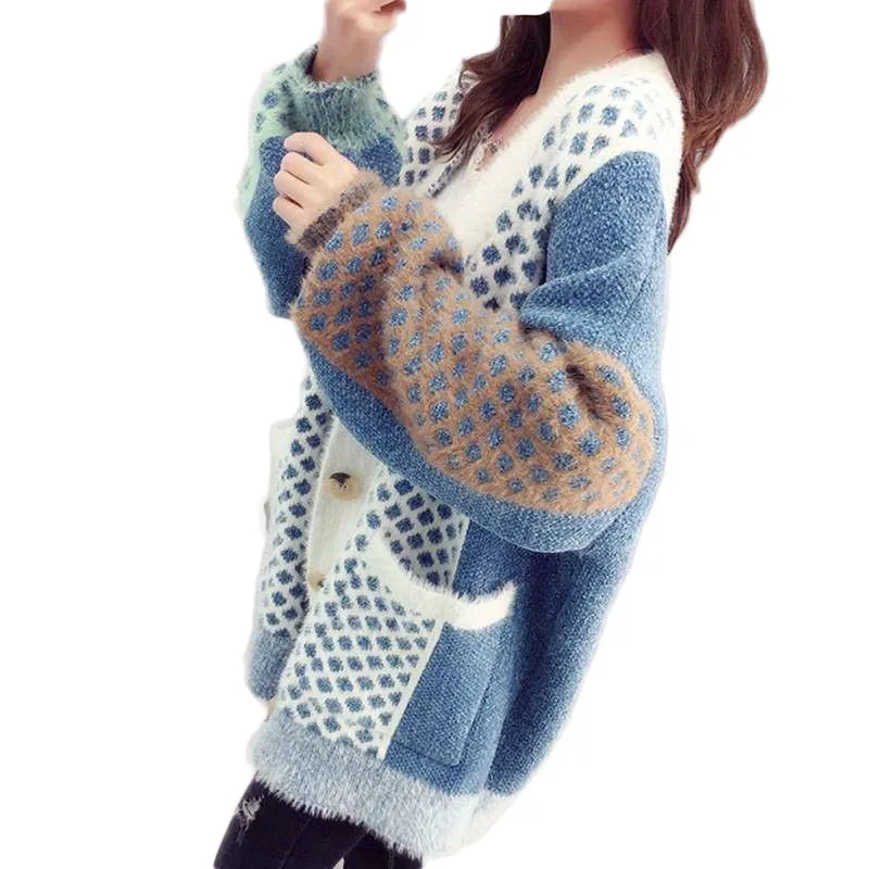 2019 Autumn Winter Woman Sweater Cardigan Contrast Color Knitted Coat Long Sleeve V-Neck Jacket Korean Causal Outerwear Tops A05
2019 Autumn Winter Woman Sweater Cardigan Contrast Color Knitted Coat Long Sleeve V-Neck Jacket Korean Causal Outerwear Tops A05