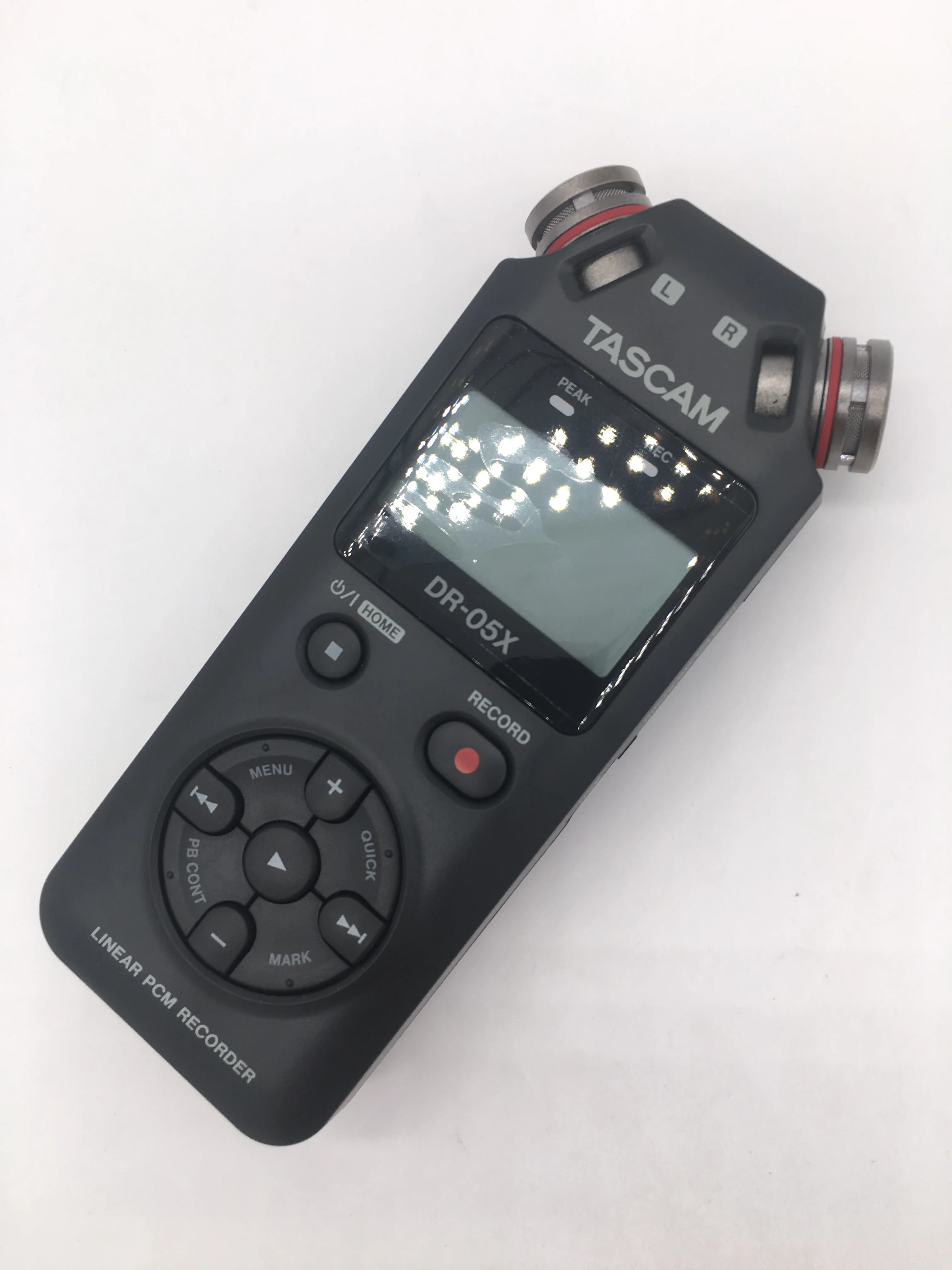 New TASCAM DR-05X Portable Digital Voice Recorder Interview Recorder MP3 HD Noise Reduction Recording Pen USB Audio Interface
New TASCAM DR-05X Portable Digital Voice Recorder Interview Recorder MP3 HD Noise Reduction Recording Pen USB Audio Interface