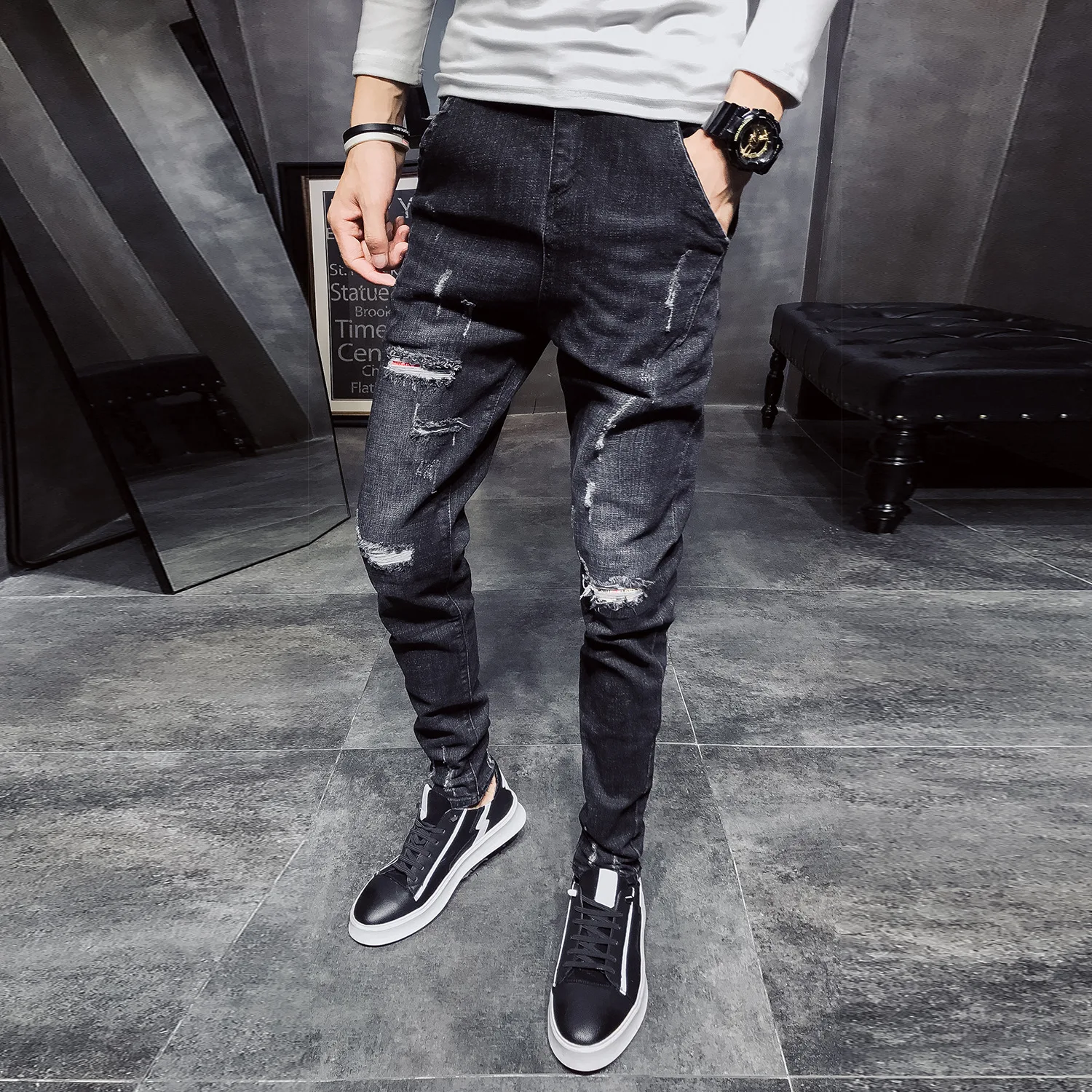 Mens Jeans Brand Slim Fit Denim Pants Fashoin Hip Hop Mens Skinny Jeans Pants Men Elasticity Solid Pencil Jeans Black for Men
Mens Jeans Brand Slim Fit Denim Pants Fashoin Hip Hop Mens Skinny Jeans Pants Men Elasticity Solid Pencil Jeans Black for Men