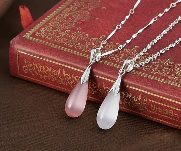 MB-88A010 Fashion jewelry pendant wholesale Hot sale Moonstone pendant opal water droplet Free Shipping without chain
MB-88A010 Fashion jewelry pendant wholesale Hot sale Moonstone pendant opal water droplet Free Shipping without chain