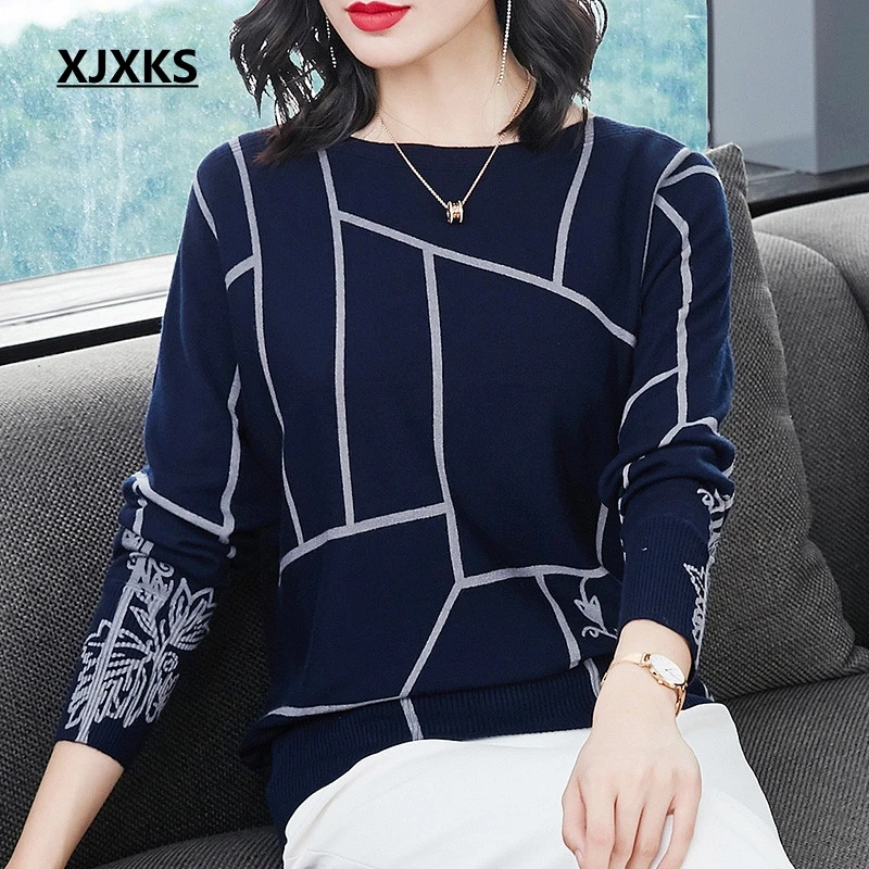 XJXKS 2018 Autumn Women Fashion Slash Neck Pullover Jumper Print High Quality Casual Wool Knitted Comfortable Women Sweater
XJXKS 2018 Autumn Women Fashion Slash Neck Pullover Jumper Print High Quality Casual Wool Knitted Comfortable Women Sweater