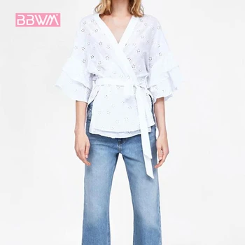 2019 spring women's openwork embroidery cross V-neck waist tie kimono shirt women top White leisure seaside holiday
2019 spring women's openwork embroidery cross V-neck waist tie kimono shirt women top White leisure seaside holiday