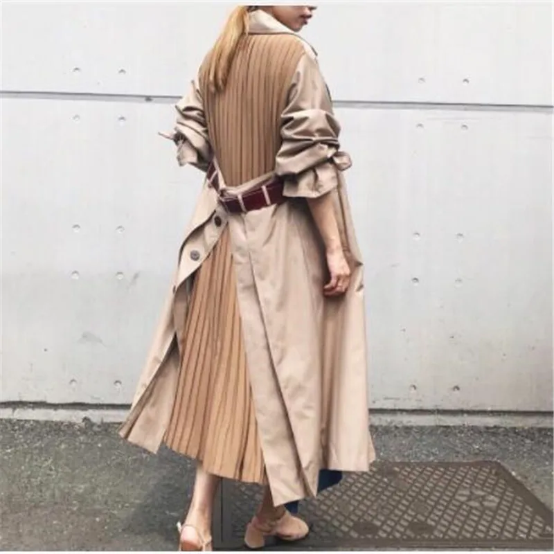 2019 European Autumn Split Joint Windbreaker Woman New Pattern Overknee Long Loose Coat patchwork pleated sashes jacket
2019 European Autumn Split Joint Windbreaker Woman New Pattern Overknee Long Loose Coat patchwork pleated sashes jacket