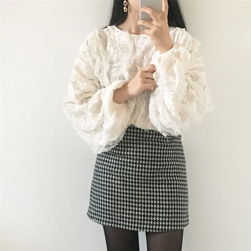 x4