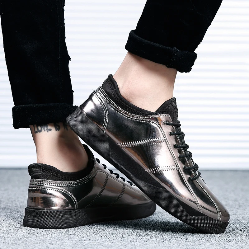 BomKinta Glitter Casual Leather Shoes Men Moccasin Homme Luxury Designer Men Loafer Driving Shoes Outdoor Sneakers For Men
BomKinta Glitter Casual Leather Shoes Men Moccasin Homme Luxury Designer Men Loafer Driving Shoes Outdoor Sneakers For Men