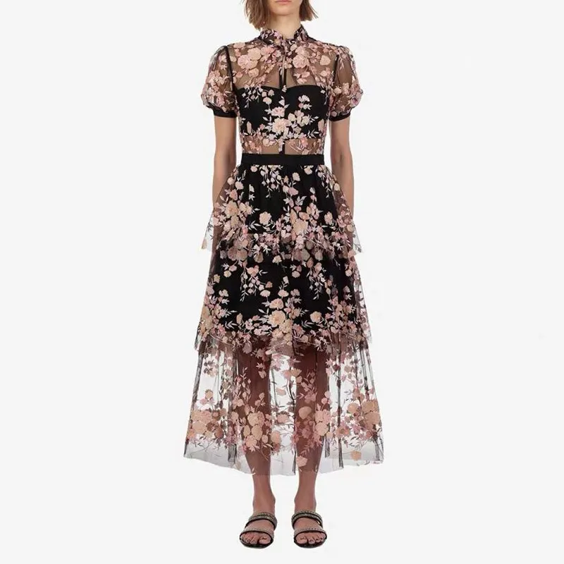New Arrive Sequins Black Flower Dress Summer Women's Lace Mesh Pink Flower Sequined Embroidery Dress
New Arrive Sequins Black Flower Dress Summer Women's Lace Mesh Pink Flower Sequined Embroidery Dress