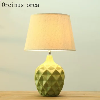 Nordic modern ceramics table lamp, bedroom bedside lamp American style simple and fashionable decorative table lamp
Nordic modern ceramics table lamp, bedroom bedside lamp American style simple and fashionable decorative table lamp