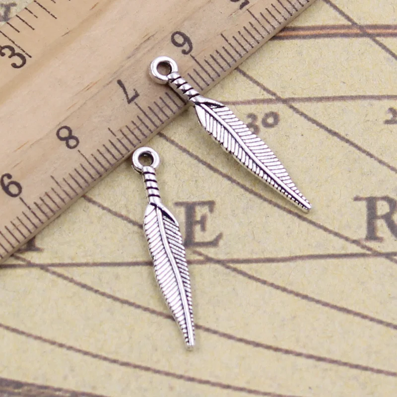 30pcs/lot Charms feather leaf 28x5mm Tibetan Silver Pendants Antique Jewelry Making DIY Handmade Craft for Bracelet Necklace
30pcs/lot Charms feather leaf 28x5mm Tibetan Silver Pendants Antique Jewelry Making DIY Handmade Craft for Bracelet Necklace