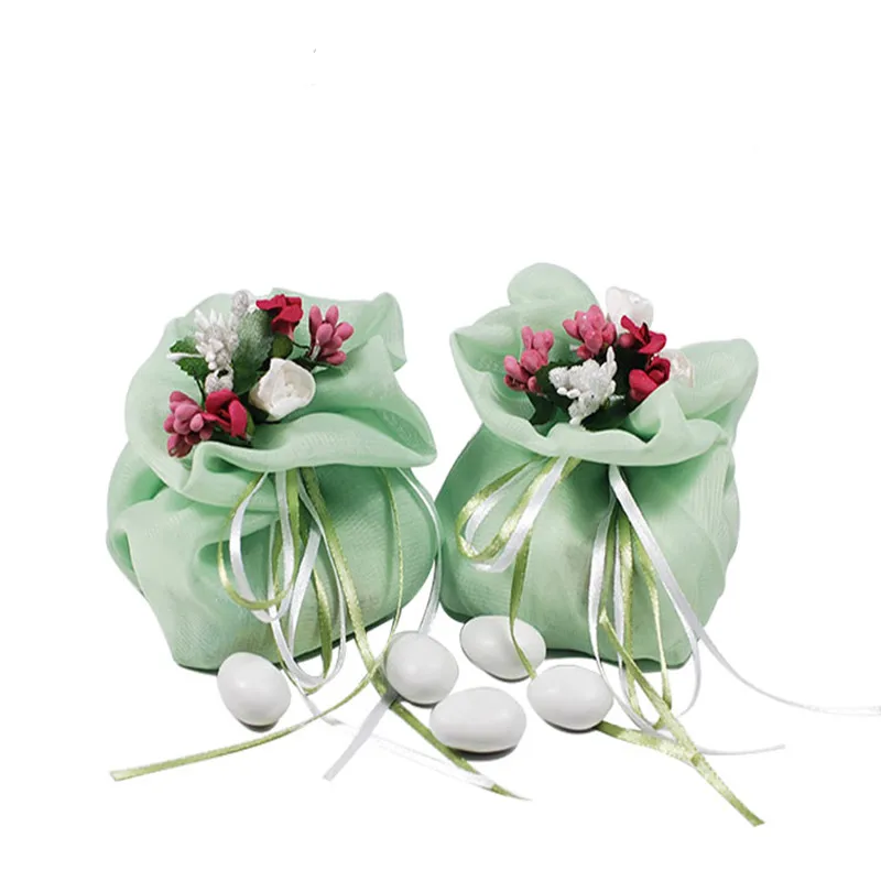 Italian Style Wedding Favor Candy Gift Bags With Artificial Handmade Flower Bouquets For Party Favours Table Decorations Supply
Italian Style Wedding Favor Candy Gift Bags With Artificial Handmade Flower Bouquets For Party Favours Table Decorations Supply