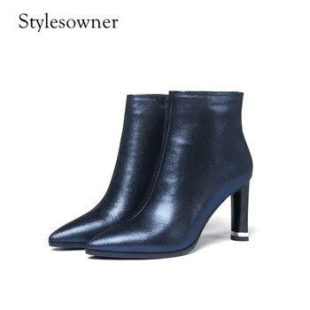 Stylesowner Retro Woman Boots Elegant Design Cow Leather High Heels Blue Solid Color Pointed Toe with Plush Winter Large Boots
Stylesowner Retro Woman Boots Elegant Design Cow Leather High Heels Blue Solid Color Pointed Toe with Plush Winter Large Boots