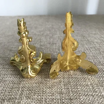 64*50MM Antique Wooden Case Jewelry Gift Wine Box Corners Decorative Corner Feet Furniture Corner Leg Gold Plastic Support Legs
64*50MM Antique Wooden Case Jewelry Gift Wine Box Corners Decorative Corner Feet Furniture Corner Leg Gold Plastic Support Legs