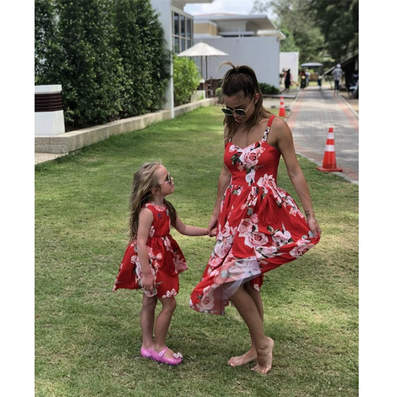 Family Matching Dress Mother Mom Daughter Baby Girl Floral Dress Casual Summer Outfit Clothes Elegant Vestidos
Family Matching Dress Mother Mom Daughter Baby Girl Floral Dress Casual Summer Outfit Clothes Elegant Vestidos