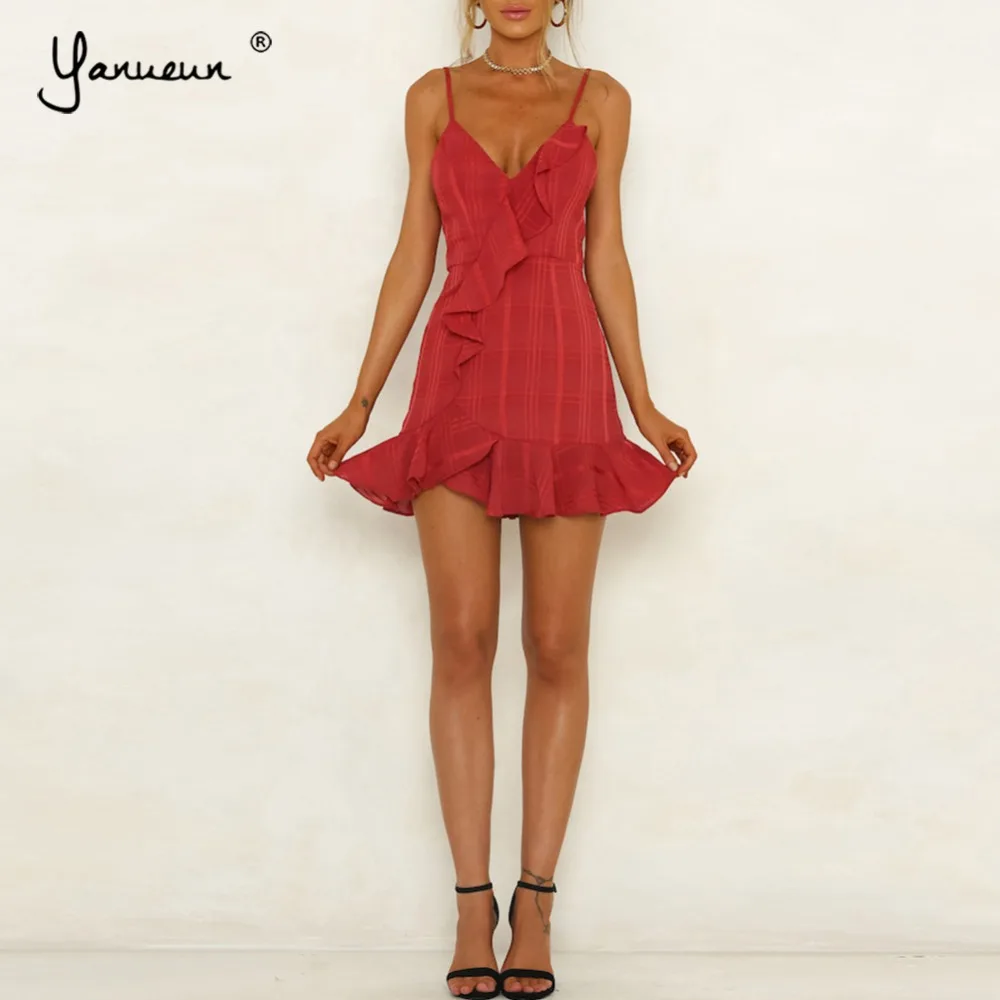 Yanueun 2018 Backless V-Neck Mini Dress Women Summer Ruffles Plaid Spaghetti Strap Elastic Youth Pretty Women's Dresses
Yanueun 2018 Backless V-Neck Mini Dress Women Summer Ruffles Plaid Spaghetti Strap Elastic Youth Pretty Women's Dresses