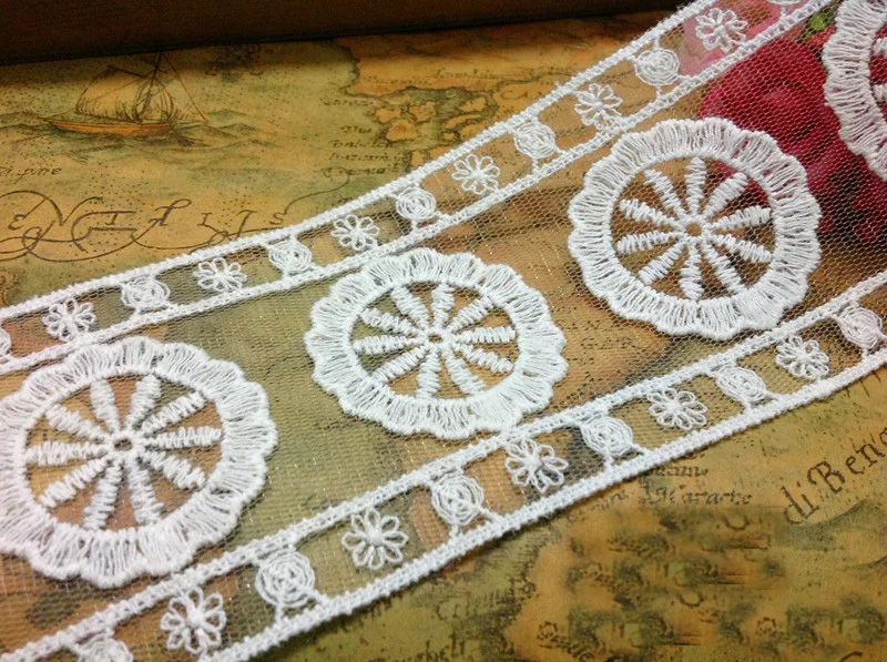 5 yards/lot width 6.5cm 2.55" white organza embroidery lace trim ribbon fabric for dress /skirt clothes QL4K521
5 yards/lot width 6.5cm 2.55" white organza embroidery lace trim ribbon fabric for dress /skirt clothes QL4K521