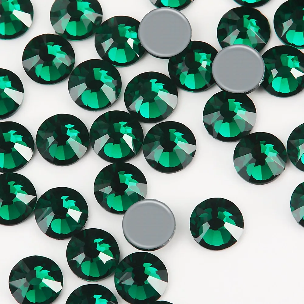 New SMC Cut Emerald Green Iron on Rhinestone ss16 ss20 ss30 Hotfix Rhinestones AAAAA Grade for Luxury DIY things
New SMC Cut Emerald Green Iron on Rhinestone ss16 ss20 ss30 Hotfix Rhinestones AAAAA Grade for Luxury DIY things
