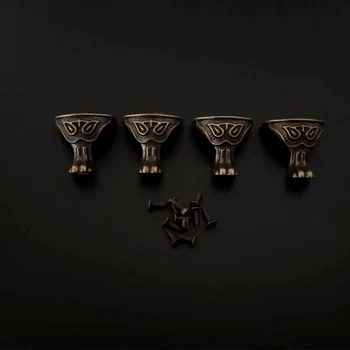High Quality 4Pcs Antique Alloy Box Wood Case Decorative Feet Leg Corner Furniture Legs Protector Sticky Pad For Sofa Chair Leg
High Quality 4Pcs Antique Alloy Box Wood Case Decorative Feet Leg Corner Furniture Legs Protector Sticky Pad For Sofa Chair Leg