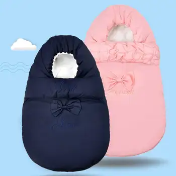 Solid Color Simple European Style Cold Protection Warm And Cold Newborn Swaddling Baby Bedding Blankets Newborn sleeping bag
Solid Color Simple European Style Cold Protection Warm And Cold Newborn Swaddling Baby Bedding Blankets Newborn sleeping bag