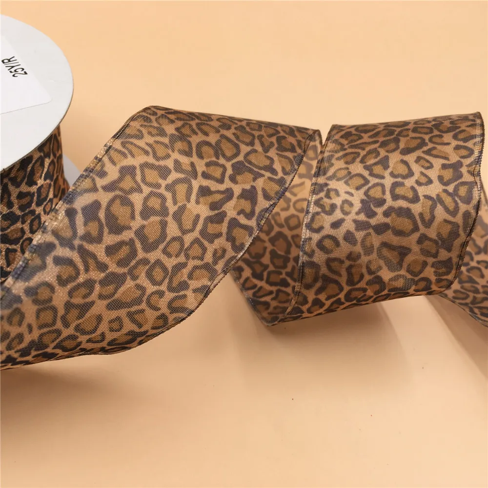 N1122 38mm X 25yards Wired Edge Organza Sheer Leopard Ribbon.Gift Bow,Wedding,Cake Wrap,Tree Decoration,Wreath
N1122 38mm X 25yards Wired Edge Organza Sheer Leopard Ribbon.Gift Bow,Wedding,Cake Wrap,Tree Decoration,Wreath