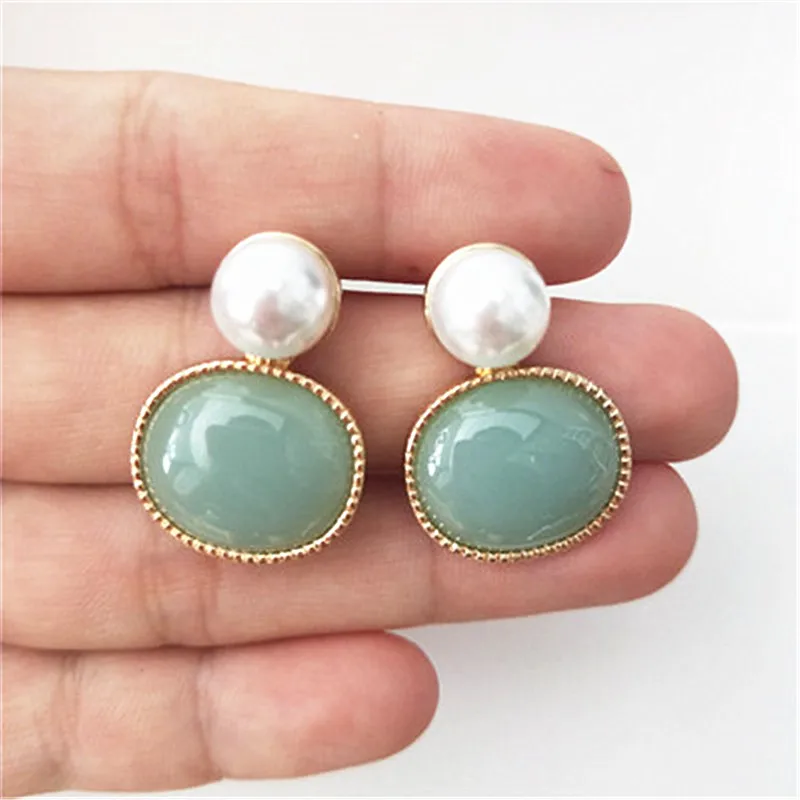 fashion green imitation pearl earrings geometry temperament elegant earrings gift jewelry wholesale
fashion green imitation pearl earrings geometry temperament elegant earrings gift jewelry wholesale