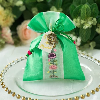 10pcs handmade creative wedding gift pouches gift cases with ribbons tags casamento party favors and gifts jewelry packaging dec
10pcs handmade creative wedding gift pouches gift cases with ribbons tags casamento party favors and gifts jewelry packaging dec