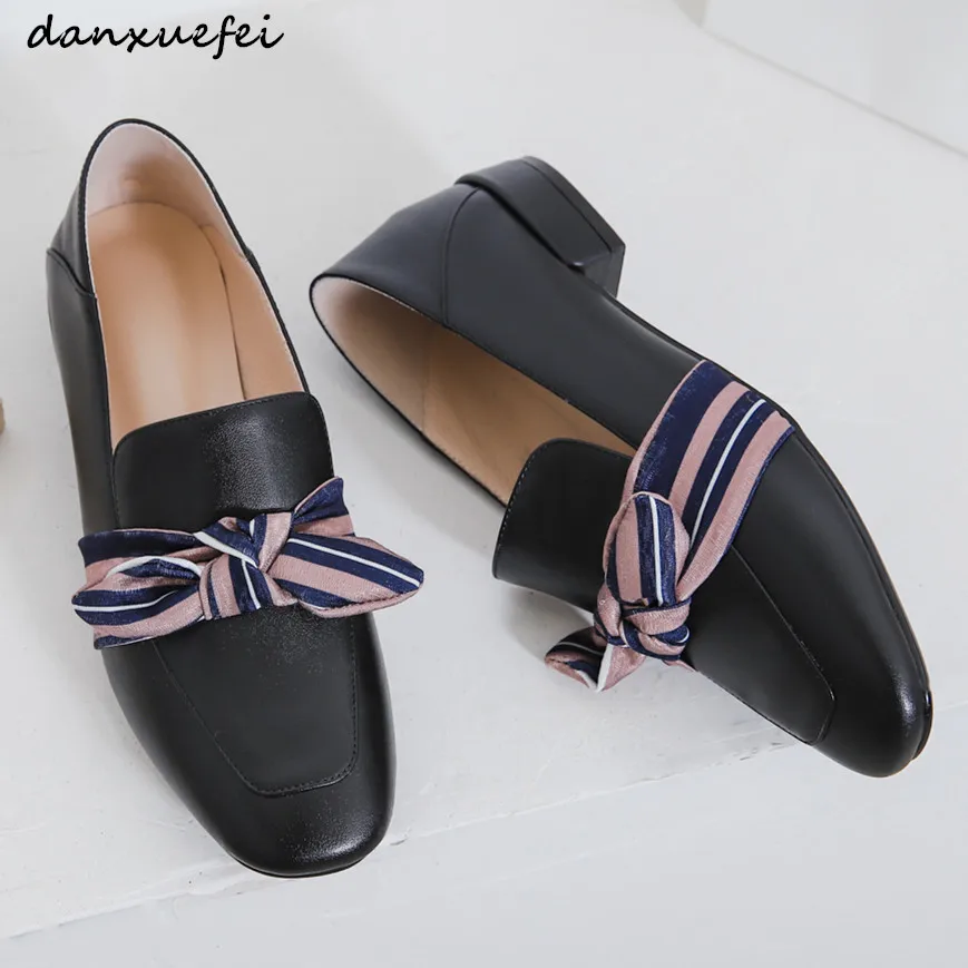 Women's genuine leather slip-on flats loafers soft comfortable moccasins bowtie leisure espadrilles flats mules shoes for women
Women's genuine leather slip-on flats loafers soft comfortable moccasins bowtie leisure espadrilles flats mules shoes for women