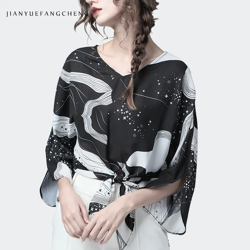 Korean Style Black-White Printed Women Blouse 7/10 Sleeve Tie Bow elegant blouses for women 2019 Summer Loose Plus Size Tops
Korean Style Black-White Printed Women Blouse 7/10 Sleeve Tie Bow elegant blouses for women 2019 Summer Loose Plus Size Tops
