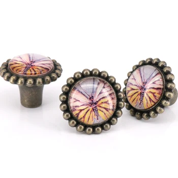 3PCS Elegant Butterfly Design Pull Knob for Cabinet Cupboard Door Vintage Round Drawer Bin Handle Pull
3PCS Elegant Butterfly Design Pull Knob for Cabinet Cupboard Door Vintage Round Drawer Bin Handle Pull