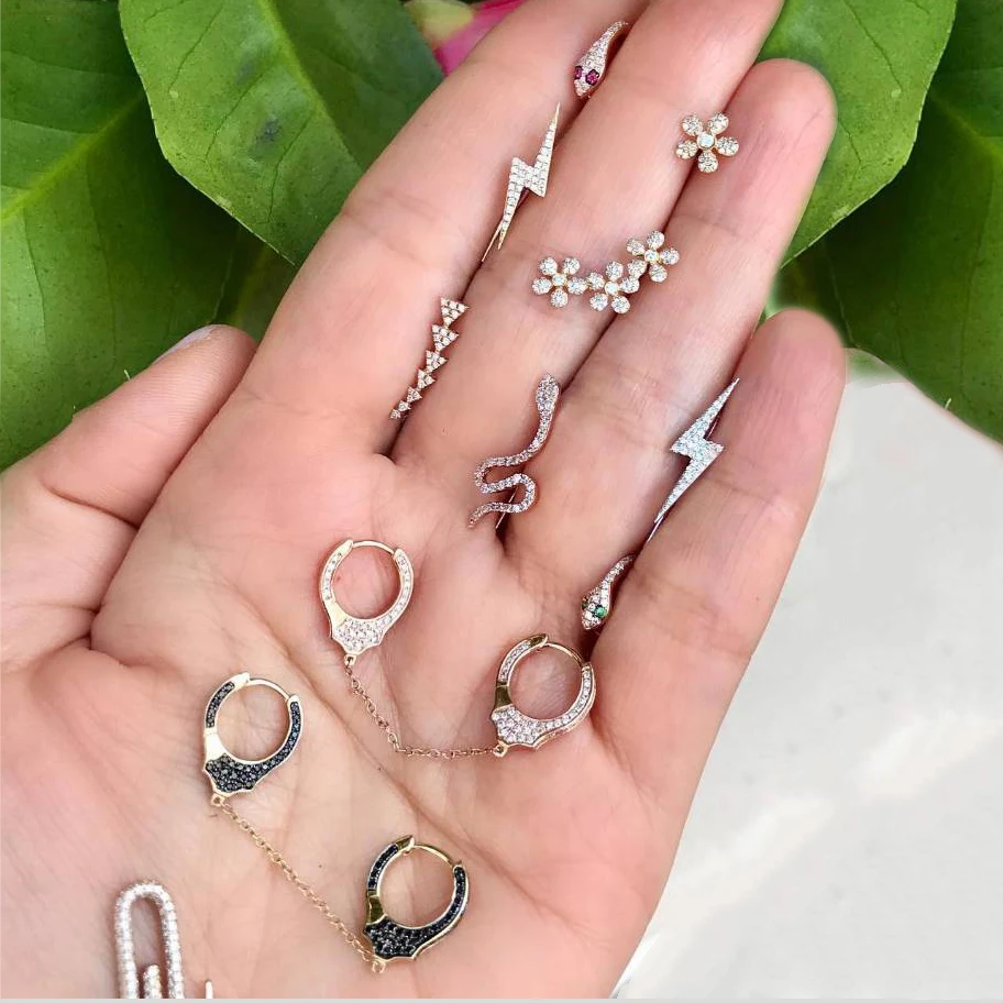 6 Pairs /Set Boho Snake Handcuffs Flowers Lightning Earrings Set Women Stud Earring Personality Party Bohemian Wedding Jewelry
6 Pairs /Set Boho Snake Handcuffs Flowers Lightning Earrings Set Women Stud Earring Personality Party Bohemian Wedding Jewelry