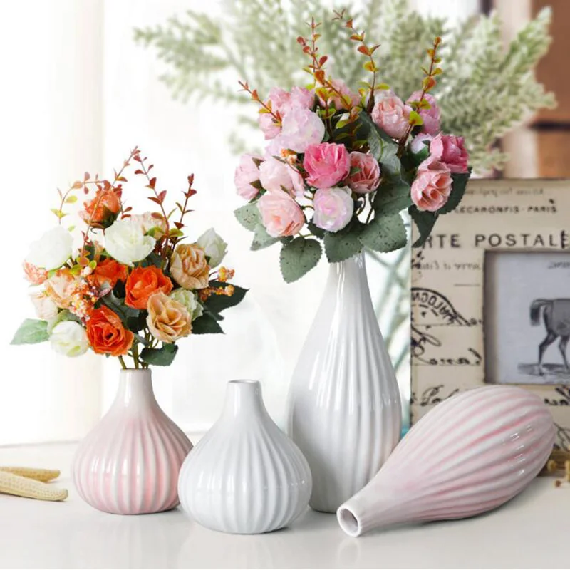 European Ceramic Vase Home Furnishing Decorations Crafts Wedding Gift Livingroom Desktop Ornament Modern Flower Vase Decor
European Ceramic Vase Home Furnishing Decorations Crafts Wedding Gift Livingroom Desktop Ornament Modern Flower Vase Decor