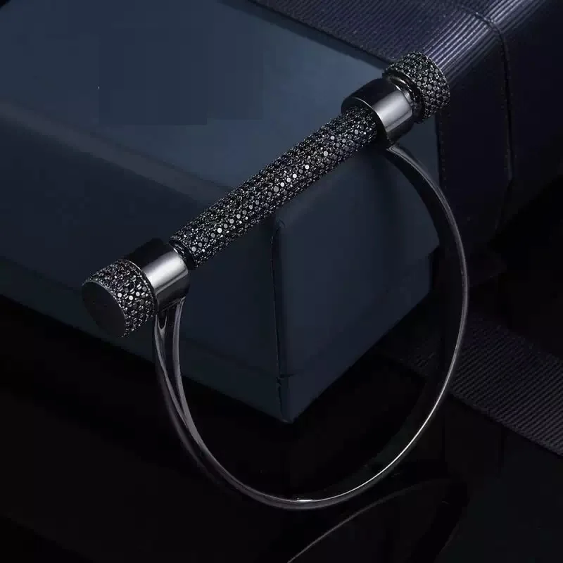 YP656 Luxury Zircon 925 Sterling Silver Cross Screw Pin Bangle Black Gun Plated Women Created Bridal Wedding Jewelry
YP656 Luxury Zircon 925 Sterling Silver Cross Screw Pin Bangle Black Gun Plated Women Created Bridal Wedding Jewelry