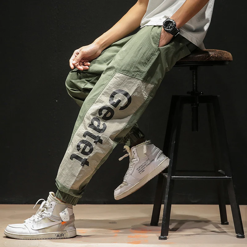 FUGOISM Men Hip Hop Harem Joggers Pants Causal Loose Camouflage Harem Trousers Joggers Sweatpants Male Large Streetwear Pants
FUGOISM Men Hip Hop Harem Joggers Pants Causal Loose Camouflage Harem Trousers Joggers Sweatpants Male Large Streetwear Pants