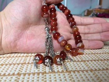 Free shipping Natural Onyx Agate Stone 33 Prayer beads Islamic Tasbih Tespih Masbaha Misbaha Muslim gift
Free shipping Natural Onyx Agate Stone 33 Prayer beads Islamic Tasbih Tespih Masbaha Misbaha Muslim gift