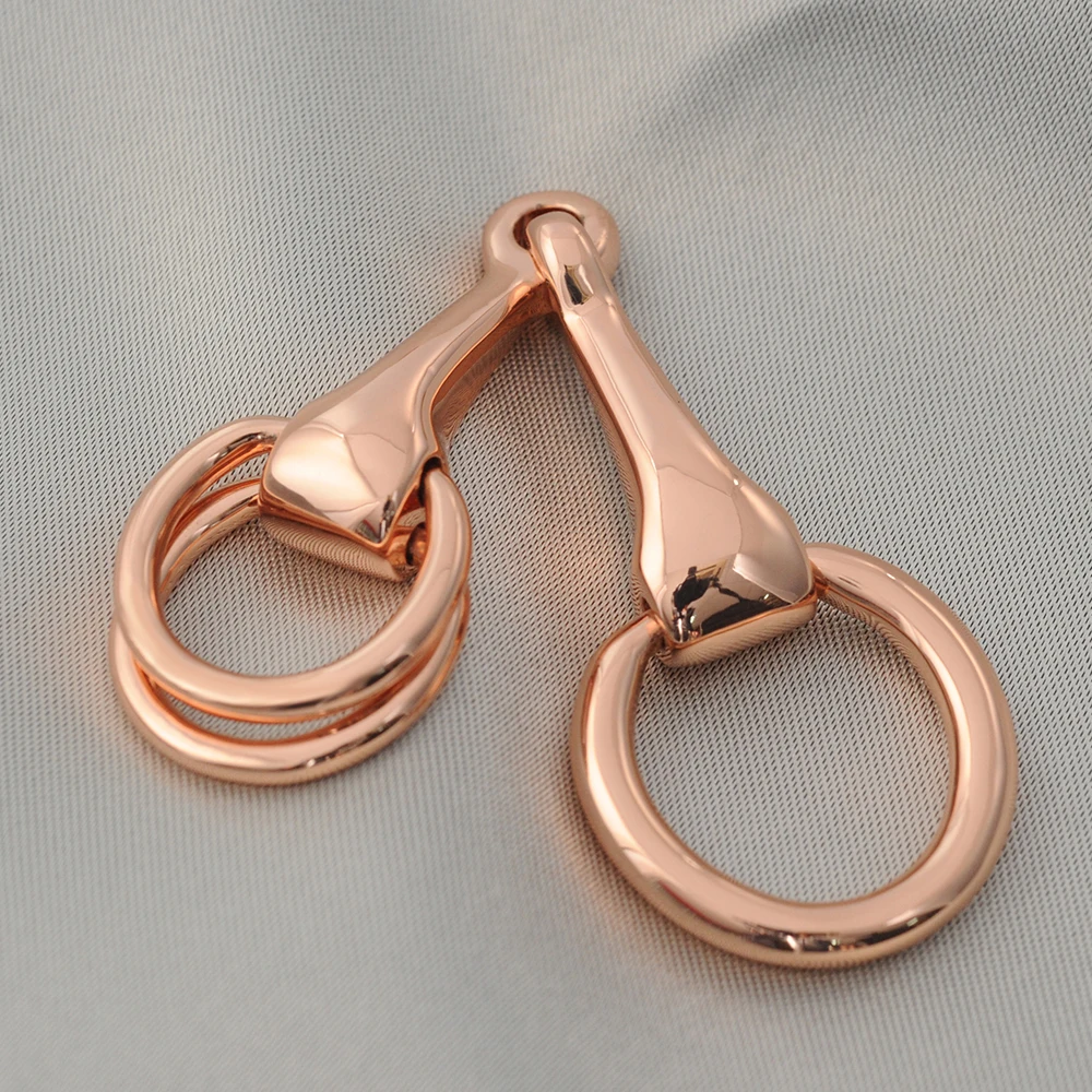 Jackstraw plating multi-purpose high-grade chain scarves buckle bit mouth belt buckle three round vacuum ion brooch jewelry
Jackstraw plating multi-purpose high-grade chain scarves buckle bit mouth belt buckle three round vacuum ion brooch jewelry