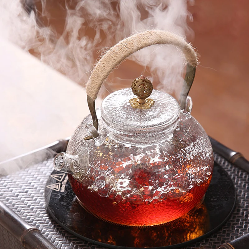 700ml Handmade Heat Resistant Glass Teapot With Copper Handle Glass Lid Japanese Style Heated Container Coffee Tea Maker Pot
700ml Handmade Heat Resistant Glass Teapot With Copper Handle Glass Lid Japanese Style Heated Container Coffee Tea Maker Pot