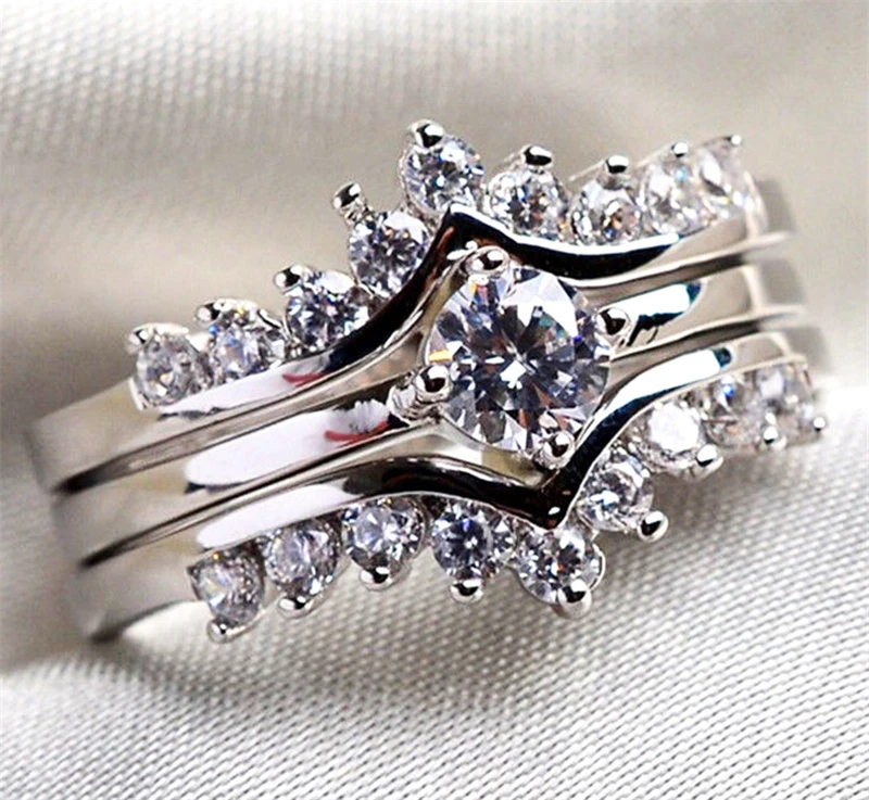 LOREDANA Luxury Female White Bridal Wedding Ring Fashion Silver Filled Jewelry Promise CZ Stone Engagement Rings For Women
LOREDANA Luxury Female White Bridal Wedding Ring Fashion Silver Filled Jewelry Promise CZ Stone Engagement Rings For Women