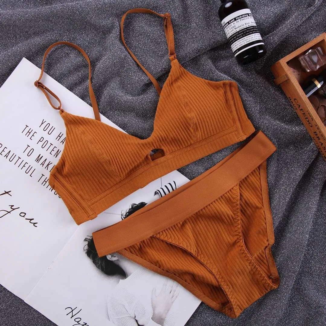Cotton Underwear Set Fashion Striped Bra Set Noble Girl Lingerie Set Push Up Bra Sexy Bra and Panty Sets
Cotton Underwear Set Fashion Striped Bra Set Noble Girl Lingerie Set Push Up Bra Sexy Bra and Panty Sets
