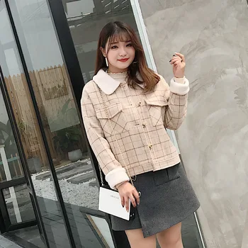 femininos ladies Clothing woolen coat Women coat winter short wool coats women plaid jacket female Blends woolen warm overcoat
femininos ladies Clothing woolen coat Women coat winter short wool coats women plaid jacket female Blends woolen warm overcoat