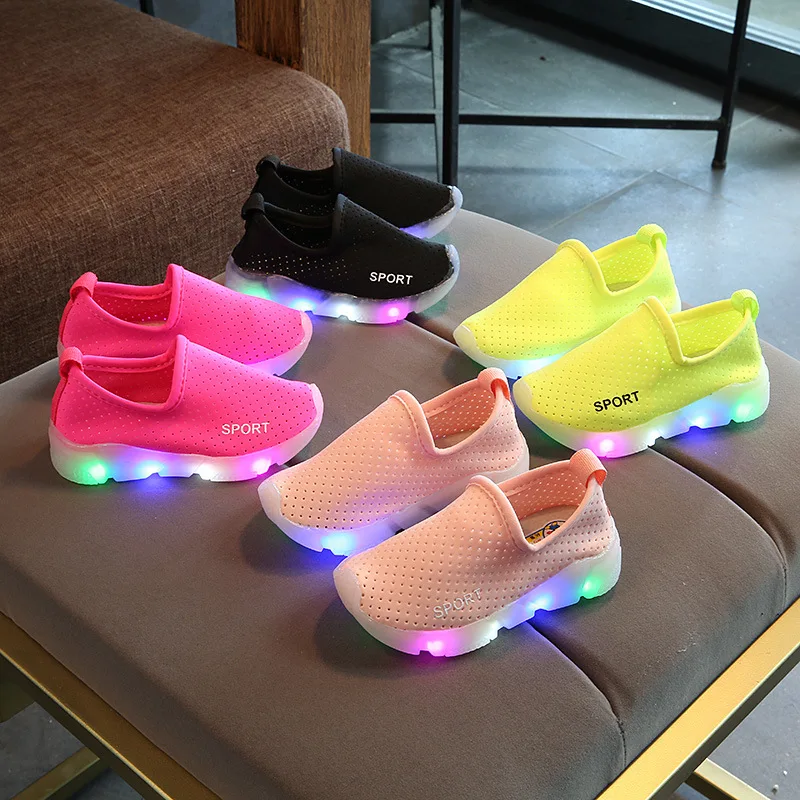 Image 2017 New hot sales fashion LED lighting children shoes cool high quality casual kids sneakers slip on baby girls boys shoes