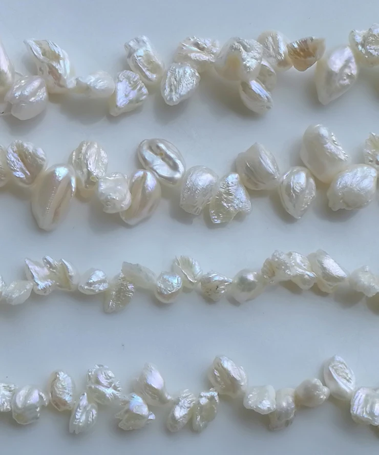 DIY Necklace Natural Freshwater Pearls, 5-7MM Size Irregular Shape Pearl Strand Loose Unique Baroque Pearls for Women
DIY Necklace Natural Freshwater Pearls, 5-7MM Size Irregular Shape Pearl Strand Loose Unique Baroque Pearls for Women