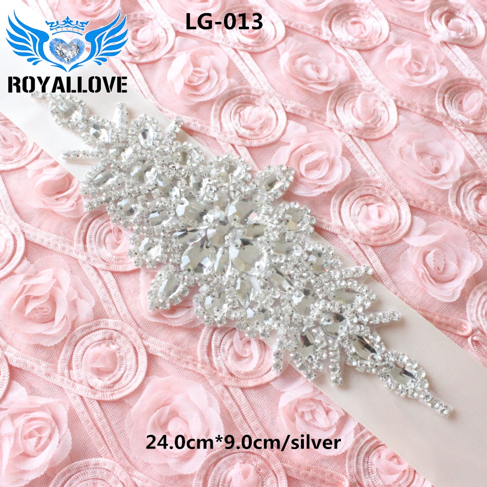 (1 piece)Handmade Bling Sew On Hot Fix Beaded Crystal Silver Rhinestone Applique for Wedding DIY Bridal Belt Headbands Garters
(1 piece)Handmade Bling Sew On Hot Fix Beaded Crystal Silver Rhinestone Applique for Wedding DIY Bridal Belt Headbands Garters
