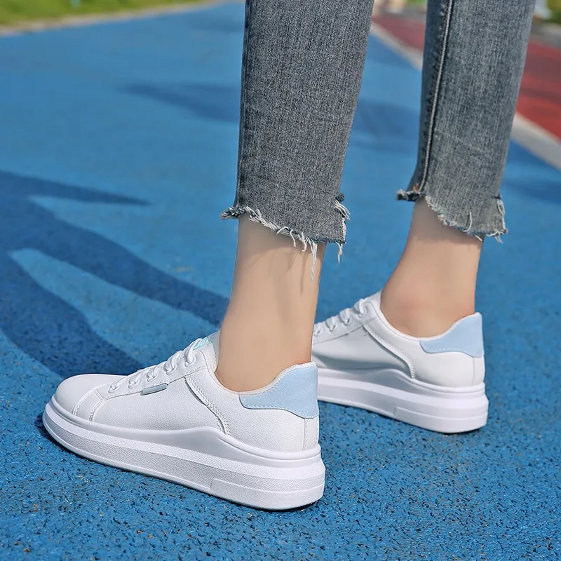 New 2019 Women Casual Shoes Spring Summer Ladies Lace-up White Flat Shoes Female Breathable Women Sneakers Tenis Feminino
New 2019 Women Casual Shoes Spring Summer Ladies Lace-up White Flat Shoes Female Breathable Women Sneakers Tenis Feminino