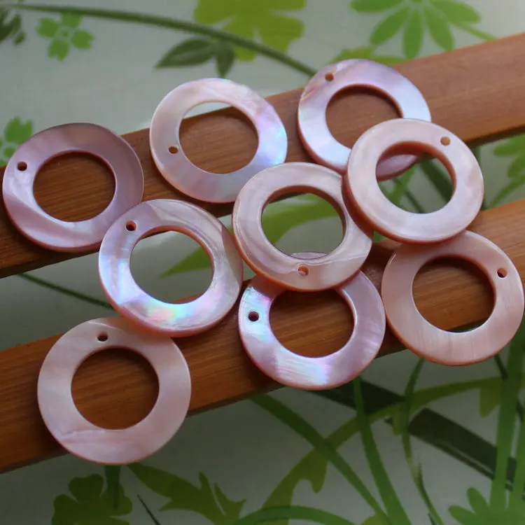 50pcs /lot 12-20mm Natural Pink Round Circle Cut Mother Pearl Shell Beads ,Circle Mother of Pearl Shell MOP for DIY Jewelry
50pcs /lot 12-20mm Natural Pink Round Circle Cut Mother Pearl Shell Beads ,Circle Mother of Pearl Shell MOP for DIY Jewelry