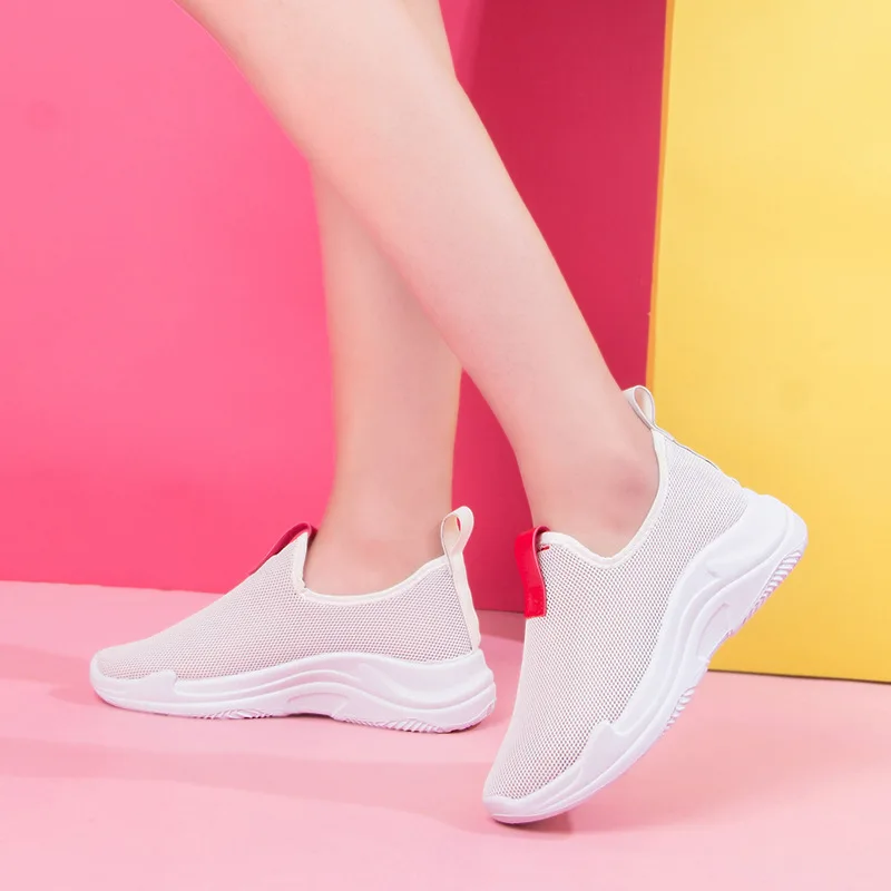 Walking white shoes women's breathable mesh shoes women's lazy shoes Korean version of the wild walking shoes VE55-1 VE55-5
Walking white shoes women's breathable mesh shoes women's lazy shoes Korean version of the wild walking shoes VE55-1 VE55-5
