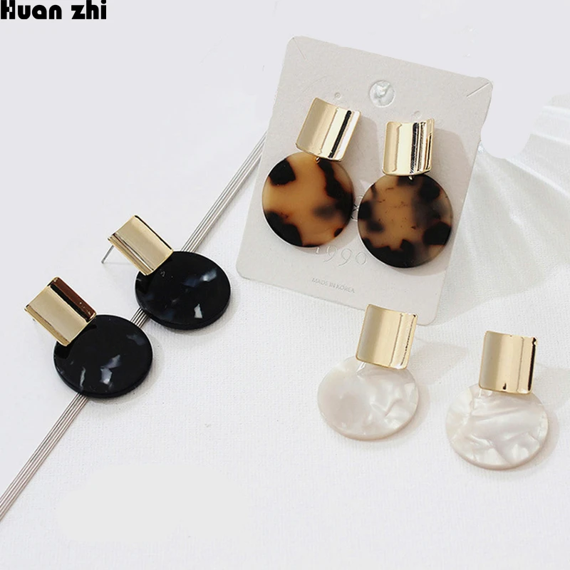HUANZHI Design Metal Gold Square Tortoiseshell Acrylic Leopard Print Acetate Geometric Round Circle Long Drop Earrings for Women
HUANZHI Design Metal Gold Square Tortoiseshell Acrylic Leopard Print Acetate Geometric Round Circle Long Drop Earrings for Women