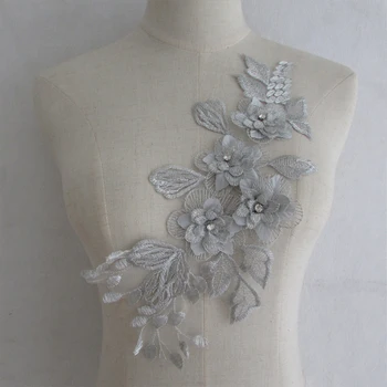 1pc Craft silver Collar Venise 3D Floral Lace Applique Trim Decorated Neckline neck Collar Sewing Dress Decor Accessories Floral
1pc Craft silver Collar Venise 3D Floral Lace Applique Trim Decorated Neckline neck Collar Sewing Dress Decor Accessories Floral