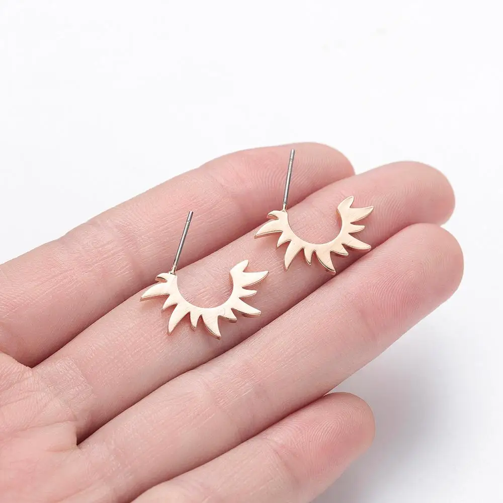 CHENGXUN Flat Spikes Stud Earrings for Women Girls Fashion Tribal Sun Stainless Steel Jewelry Minimalist Earrings Party Gift
CHENGXUN Flat Spikes Stud Earrings for Women Girls Fashion Tribal Sun Stainless Steel Jewelry Minimalist Earrings Party Gift